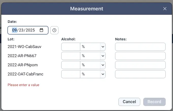 Blended software Measurement screen for entering wine production data with date, lot, alcohol percentage, and notes fields.