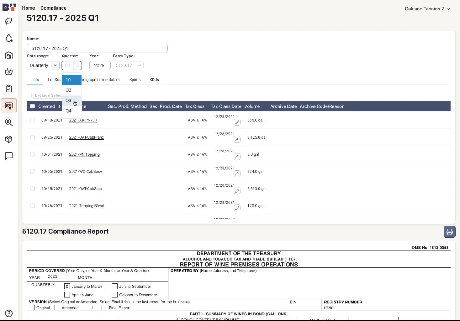 The user is selecting the filing period for a compliance report, with options for quarterly, yearly, or monthly periods.